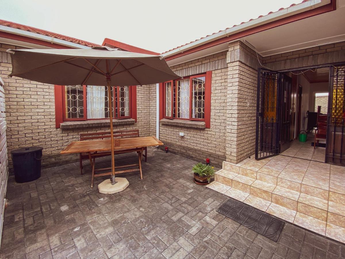 All African Colours Guesthouse Swakopmund Eksteriør billede